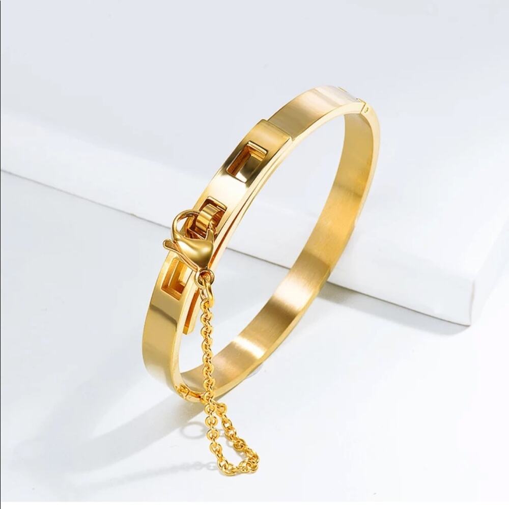 NEW Gold color stainless steel belt chain cuff bangle bracelet jewelry B19 - Picture 2 of 3